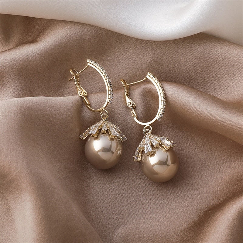 Malia Drop Earrings with Pearl