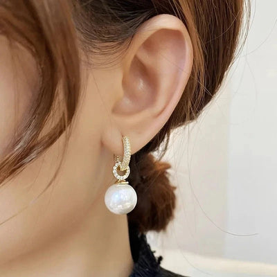 Mila Elegant Pearl Earrings